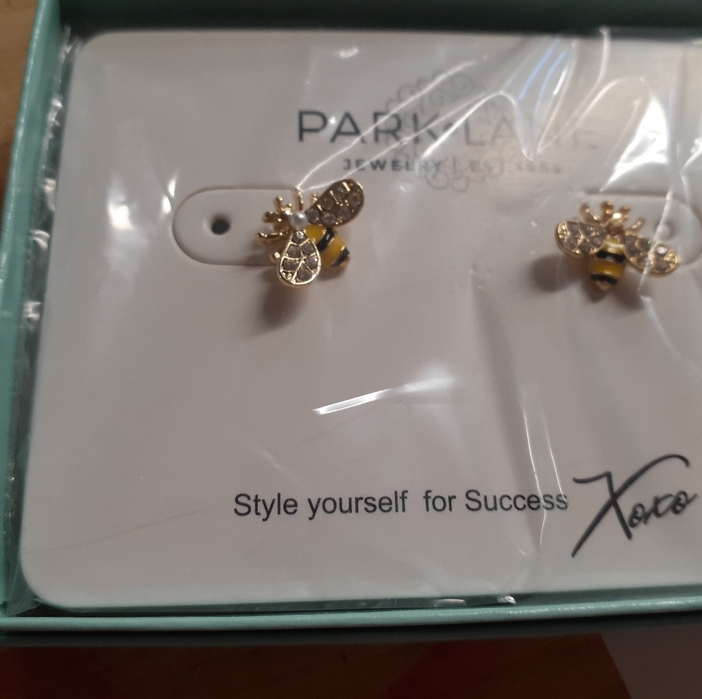 Park Lane Bumble Bee Earrings